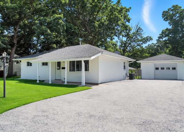 Property at 6031 Southcrest Rd, Fort Wayne, IN 46816, 3 beds, 1 bath