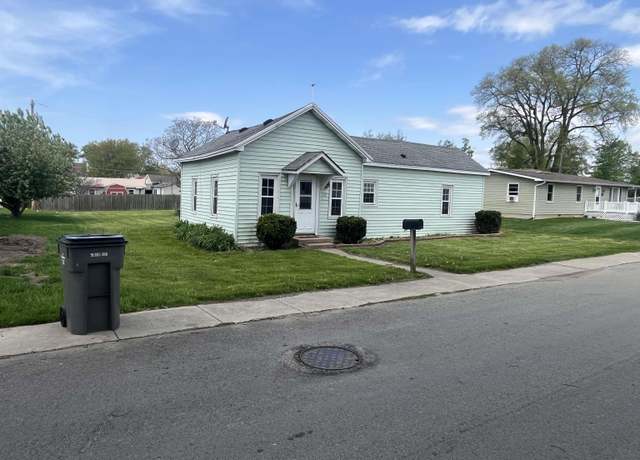 Property at 203 N Thompson St, Bourbon, IN 46504, 2 beds, 1 bath