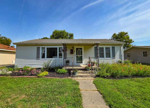 Property at 603 E 1st St, Fowler, IN 47944, 2 beds, 2 baths