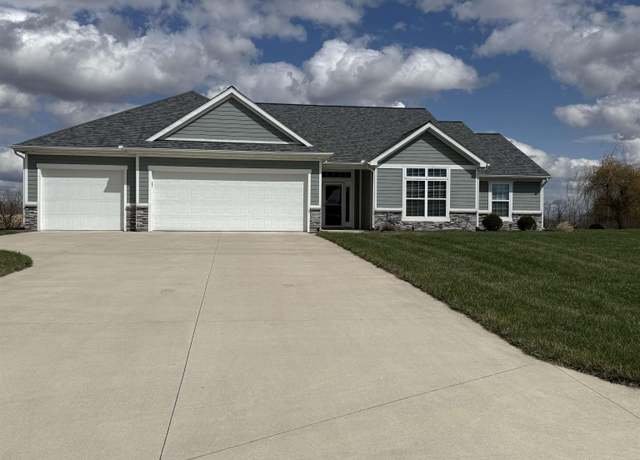 Property at 1009 Osprey Ct, Kendallville, IN 46755, 3 beds, 2 baths