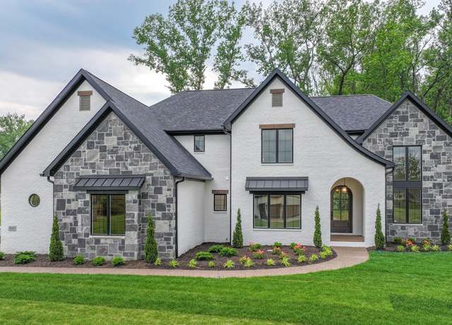 Property at 1645 Victoria Woods Dr, Boonville, IN 47601, 4 beds, 3.5 baths