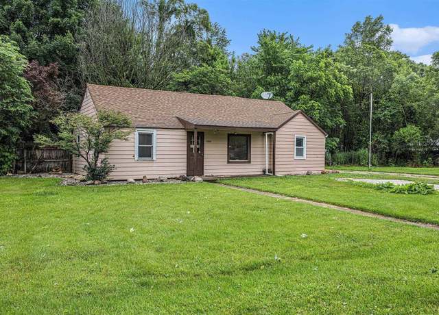 Property at 30161 Wolf Ave, Elkhart, IN 46516, 3 beds, 1 bath