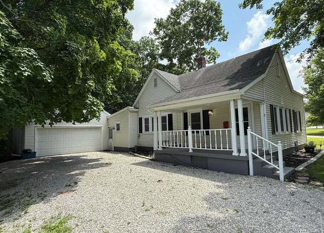Property at 1114 S Grant Ave, Crawfordsville, IN 47933, 3 beds, 2 baths