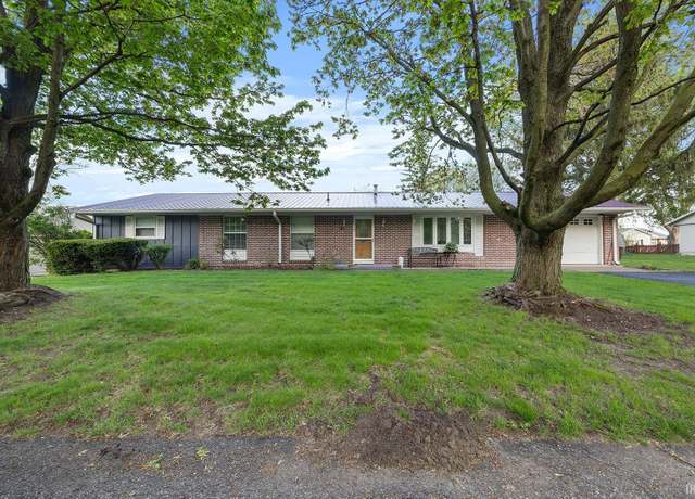 Property at 530 S Mesa Dr, Monticello, IN 47960, 3 beds, 2 baths