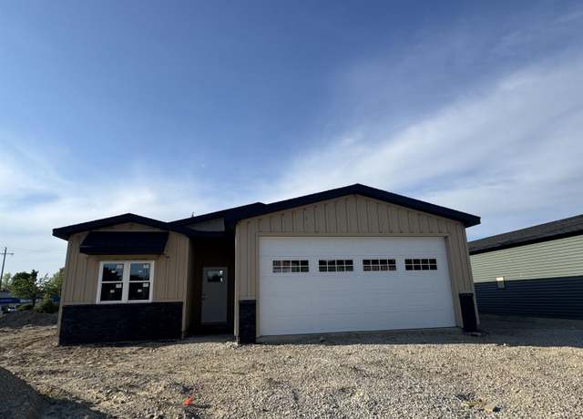 Property at 34 Jordan St, Wabash, IN 46992, 3 beds, 2 baths