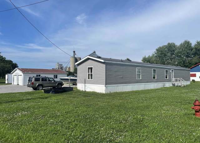Property at 9340 W Railroad St, Orland, IN 46776, 3 beds, 2 baths