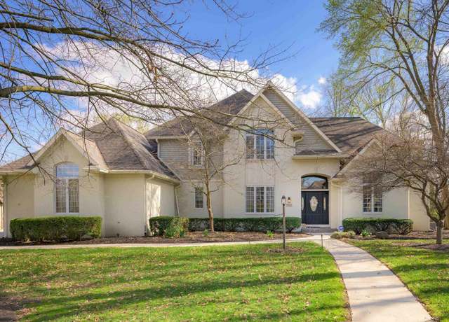 Property at 6813 W St. Andrews Ave, Yorktown, IN 47396, 5 beds, 4.5 baths