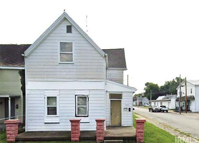 Property at 1001 Edgar St, Evansville, IN 47710, 4 beds, 2 baths