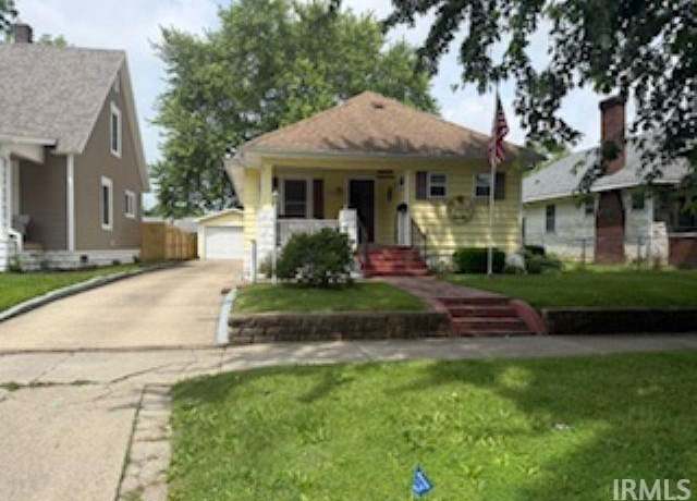 Property at 615 S Indiana Ave, Kokomo, IN 46901, 2 beds, 1.5 baths