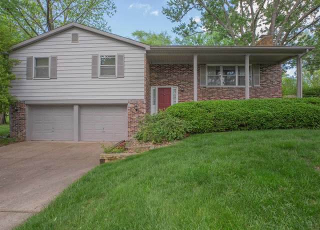 Property at 8415 Holly Ct, Evansville, IN 47710, 4 beds, 3 baths