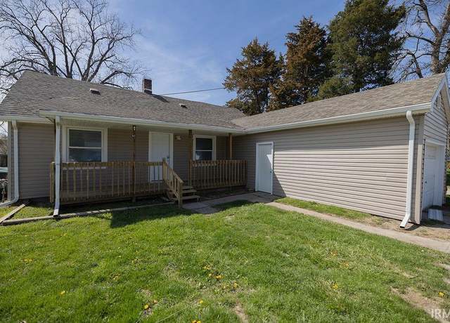 Property at 2625 S Meeker Ave, Muncie, IN 47302, 3 beds, 2 baths