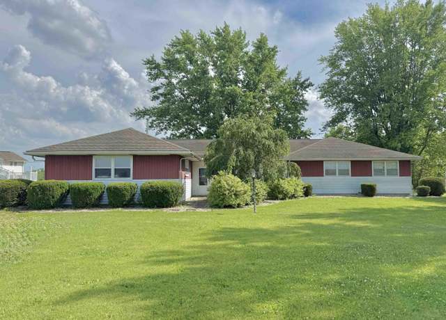 Property at 1373 E 550 N, Kokomo, IN 46902, 3 beds, 2 baths