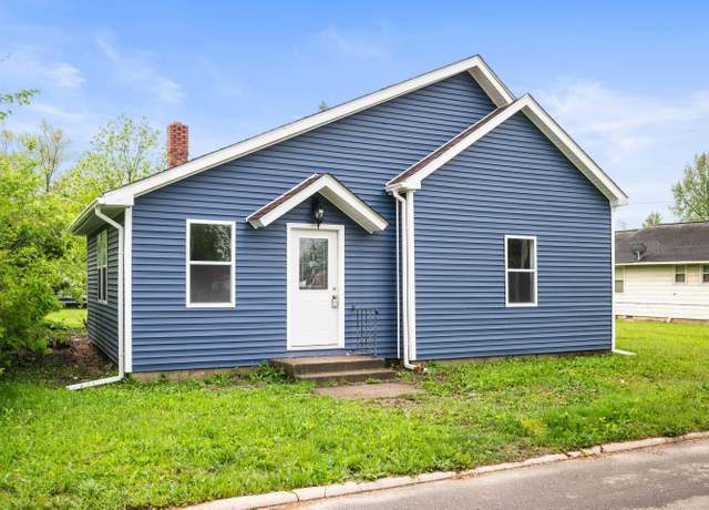 Property at 615 W Kickapoo St, Hartford City, IN 47348, 3 beds, 1 bath