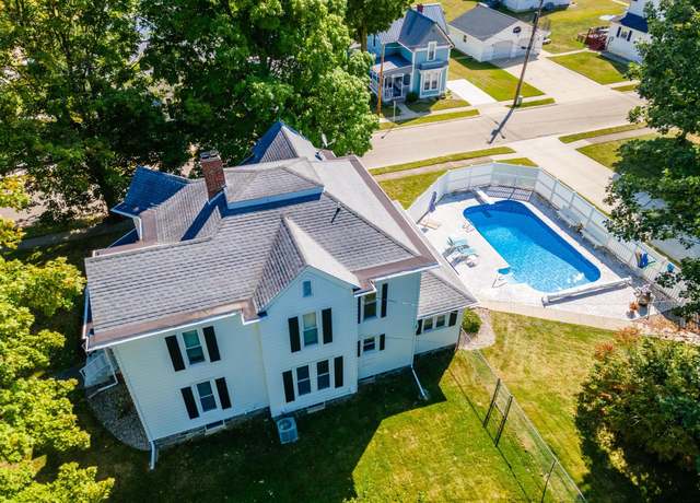 Property at 401 W Michigan St, Lagrange, IN 46761, 5 beds, 2 baths