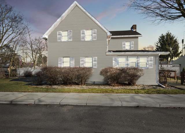 Property at 106 W Branson St, Lafontaine, IN 46940, 3 beds, 2 baths