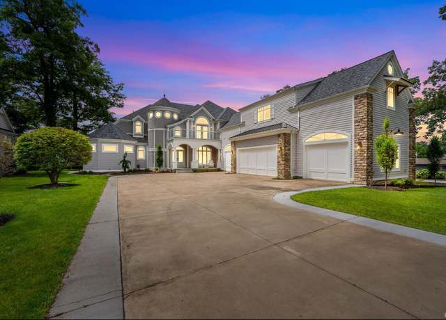 Property at 6793 E Eli Lilly Rd, Syracuse, IN 46567, 9 beds, 8.5 baths