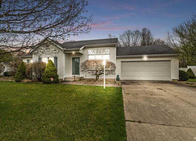 Property at 51830 Fawn Meadow Dr, Elkhart, IN 46514, 3 beds, 2 baths