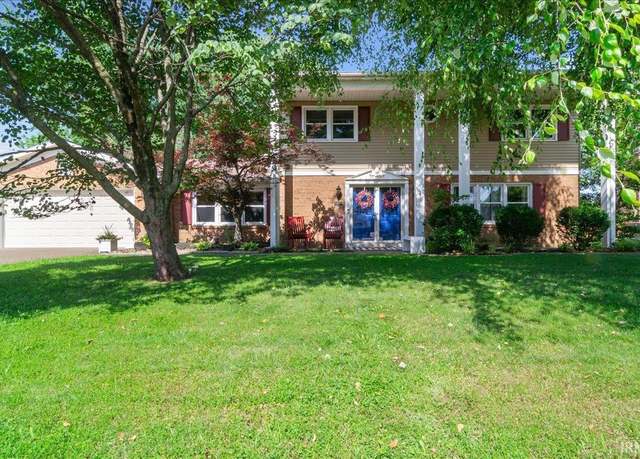 Property at 4099 Secretariat Dr, Newburgh, IN 47630, 4 beds, 2.5 baths