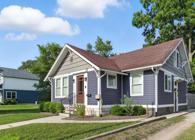 Property at 1012 N Lawrence St, South Bend, IN 46617, 4 beds, 3 baths