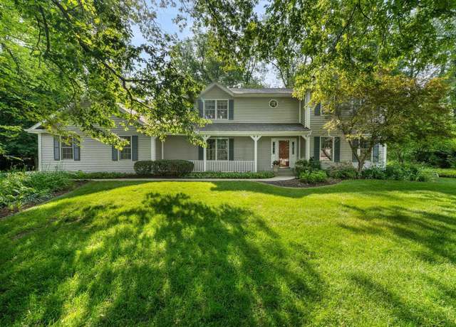 Property at 17112 Ridgefield Ct, Granger, IN 46530, 4 beds, 2.5 baths