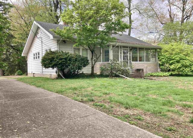 Property at 1007 Old Wheatland Rd, Vincennes, IN 47591, 2 beds, 1 bath