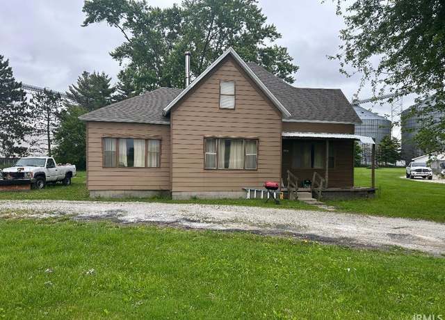 Property at 2216 N Philips St, Kokomo, IN 46901, 3 beds, 1 bath