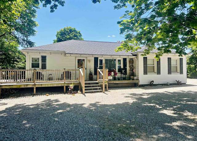 Property at 12810 Hart Rd, Loogootee, IN 47553, 2 beds, 2 baths