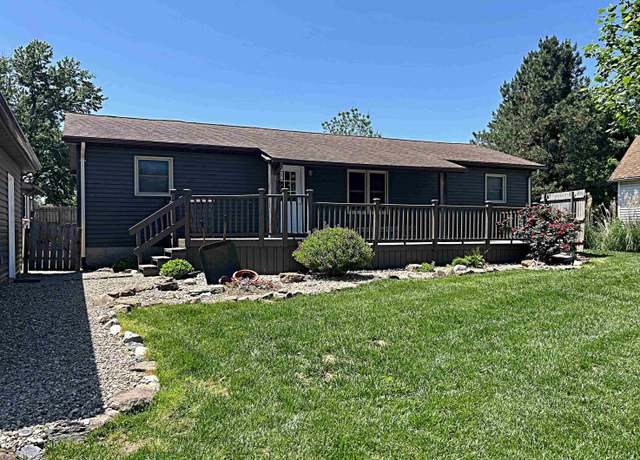 Property at 214 S Cedar St, Loogootee, IN 47553, 3 beds, 1.5 baths