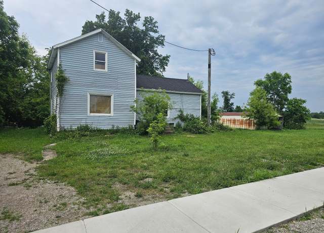 Property at 407 N Ray St, Fremont, IN 46737, 3 beds, 1 bath