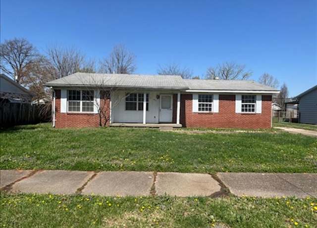 Property at 1013 Lohoff Ave, Evansville, IN 47710, 3 beds, 1.5 baths