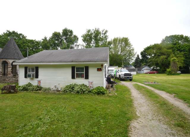 Property at 1541 Garfield St, Wabash, IN 46992, 2 beds, 1 bath