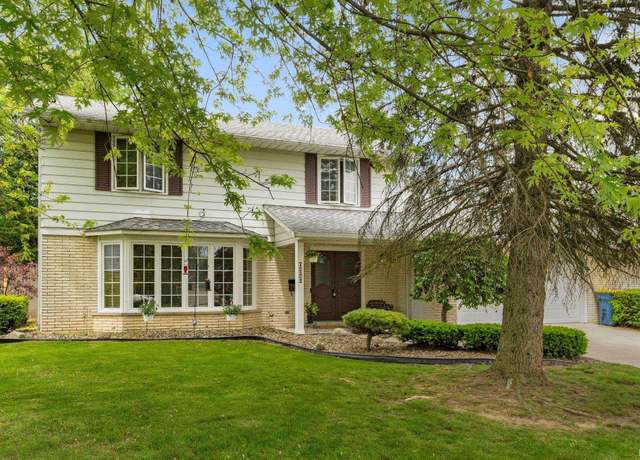 Property at 405 Inglenook Pl, Angola, IN 46703, 4 beds, 2.5 baths