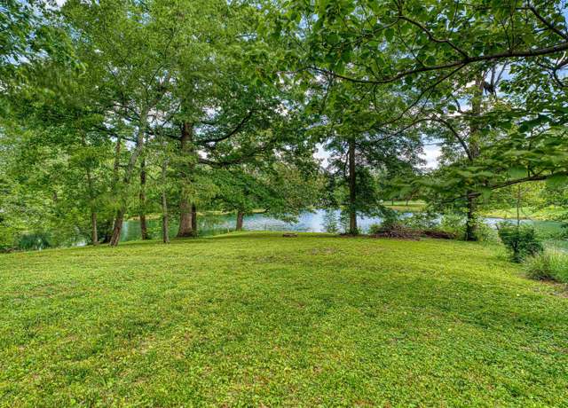 Property at 9727 Petersburg Rd, Evansville, IN 47725