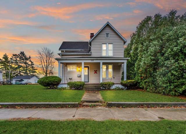 Property at 708 E Center St, Warsaw, IN 46580, 3 beds, 2 baths