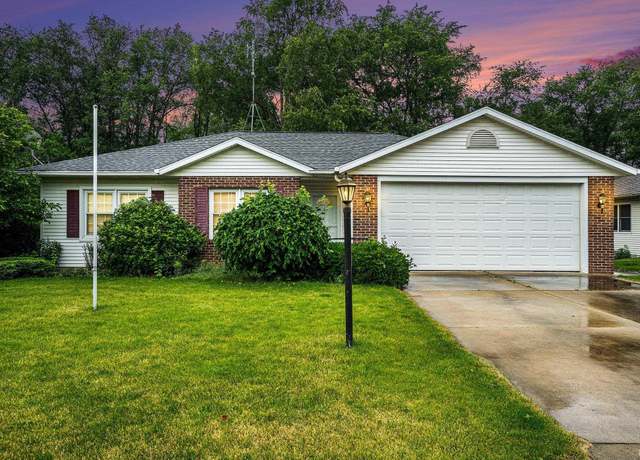 Property at 429 Hillcrest Dr, Goshen, IN 46528, 4 beds, 3 baths