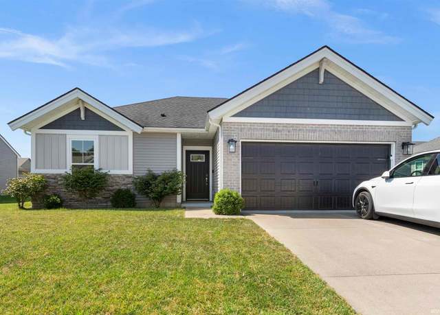 Property at 211 W Stellar Way, Huntingburg, IN 47542, 3 beds, 2 baths
