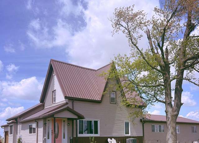 Property at 1938 N 100 Rd E, Bluffton, IN 46714, 5 beds, 4 baths