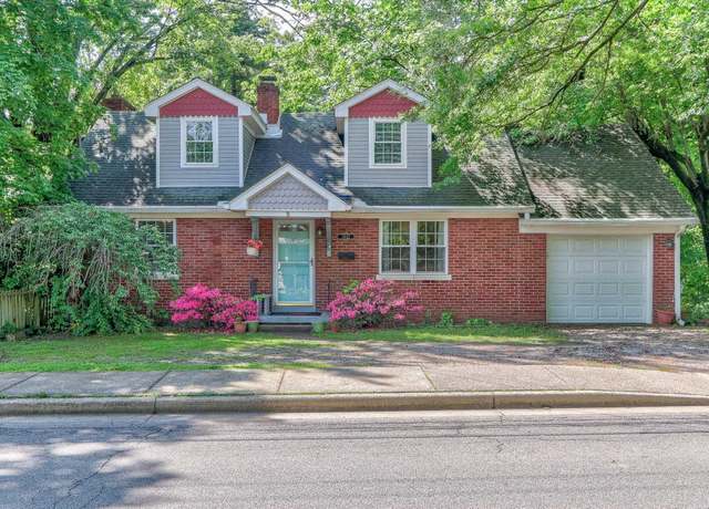 Property at 3022 Wimberg Ave, Evansville, IN 47720, 3 beds, 2 baths