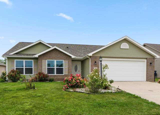 Property at 2082 Hemlock Ln, Warsaw, IN 46580, 3 beds, 2 baths
