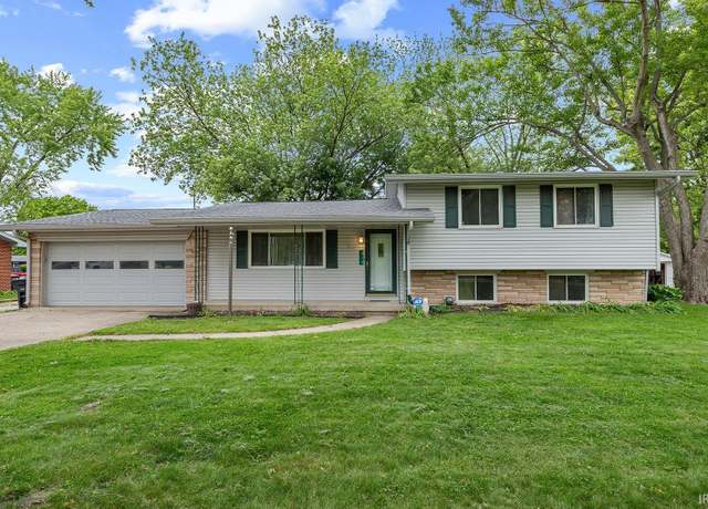 Property at 416 S Madison St, Mulberry, IN 46058, 3 beds, 2 baths