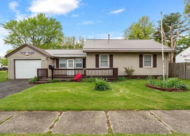 Property at 2425 N Bell St, Kokomo, IN 46901, 3 beds, 1 bath