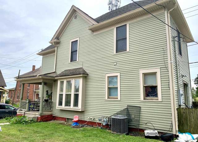 Property at 409 S Pershing Dr, Muncie, IN 47305, 3 beds, 2 baths