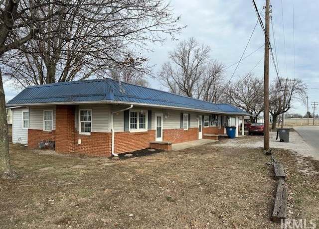 Property at 1405 S 15th St, Vincennes, IN 47591, 6 beds, 4 baths