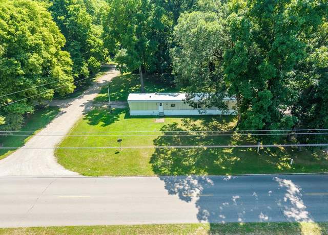 Property at 4849 N 3 Rd. Pl, Leesburg, IN 46538, 2 beds, 2 baths