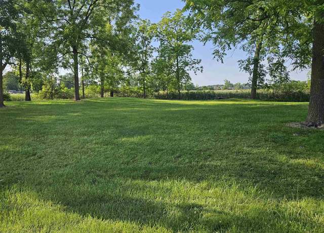 Property at TBD E Pickwick Dr, Syracuse, IN 46567