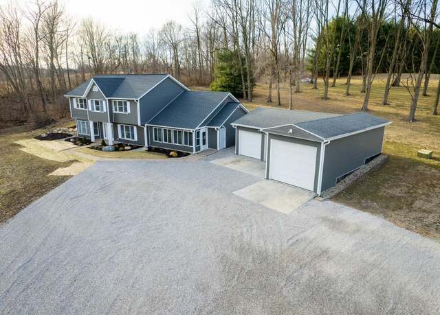 Property at 11200 N 400 Rd E, Roanoke, IN 46783, 4 beds, 2.5 baths