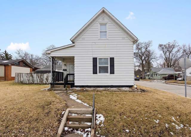 Property at 801 E Jefferson St, Kokomo, IN 46901, 3 beds, 2 baths