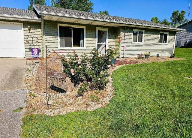Property at 885 N 250 W, Angola, IN 46703, 3 beds, 1.5 baths