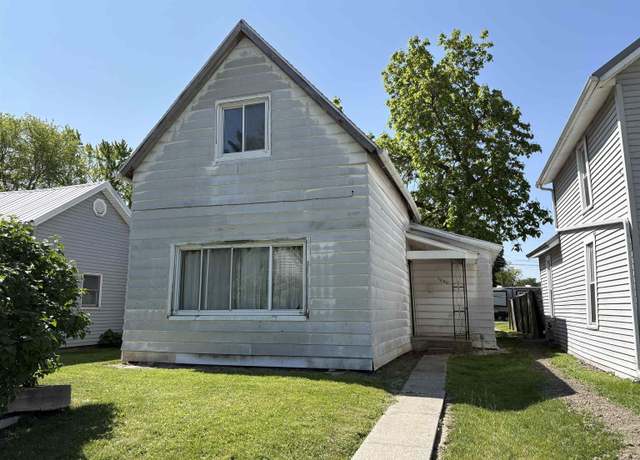 Property at 1020 W Cherry St, Bluffton, IN 46714, 2 beds, 1 bath