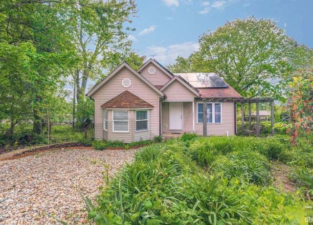 Property at 2411 S Milton Dr, Bloomington, IN 47403, 3 beds, 2 baths